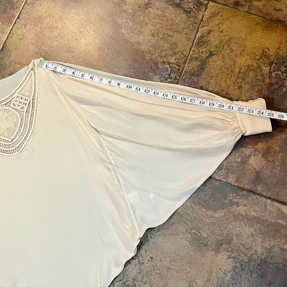 NWT Haute Hippie Bat Wing Embroidery Blouse 100% Silk XS - Picture 6 of 13